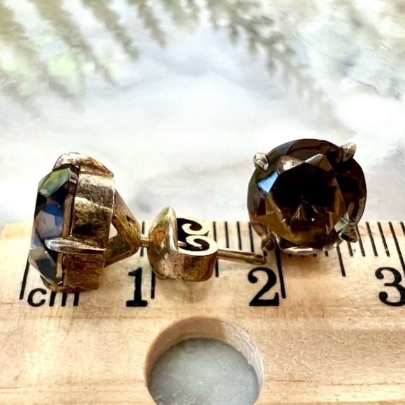 Vintage Handmade Smokey Quartz Stud Earrings. Antique Gold Designer Earrings - Picture 4 of 17